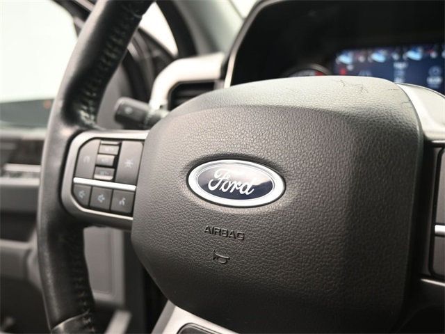2022 Ford F-150 XLT photo 16
