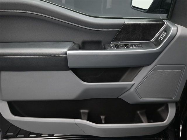 2022 Ford F-150 XLT photo 5