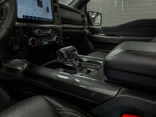 2022 Ford F-150 XLT 4WD SuperCrew 5.5' Box - 22968910 - 33