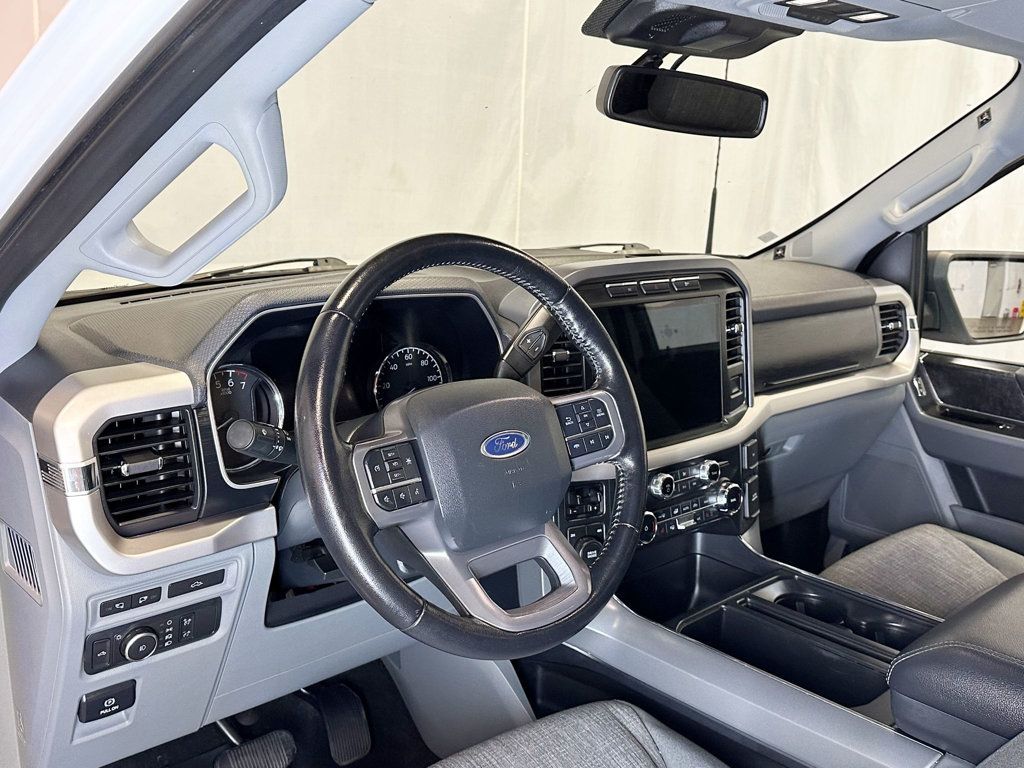 2022 Ford F-150 XLT 4WD SuperCrew 5.5' Box - 23058075 - 22