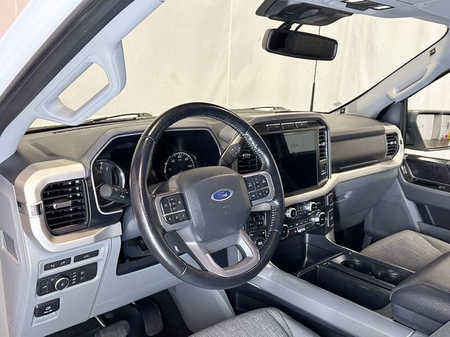 2022 Ford F-150 XLT 4WD SuperCrew 5.5' Box - 23058075 - 22