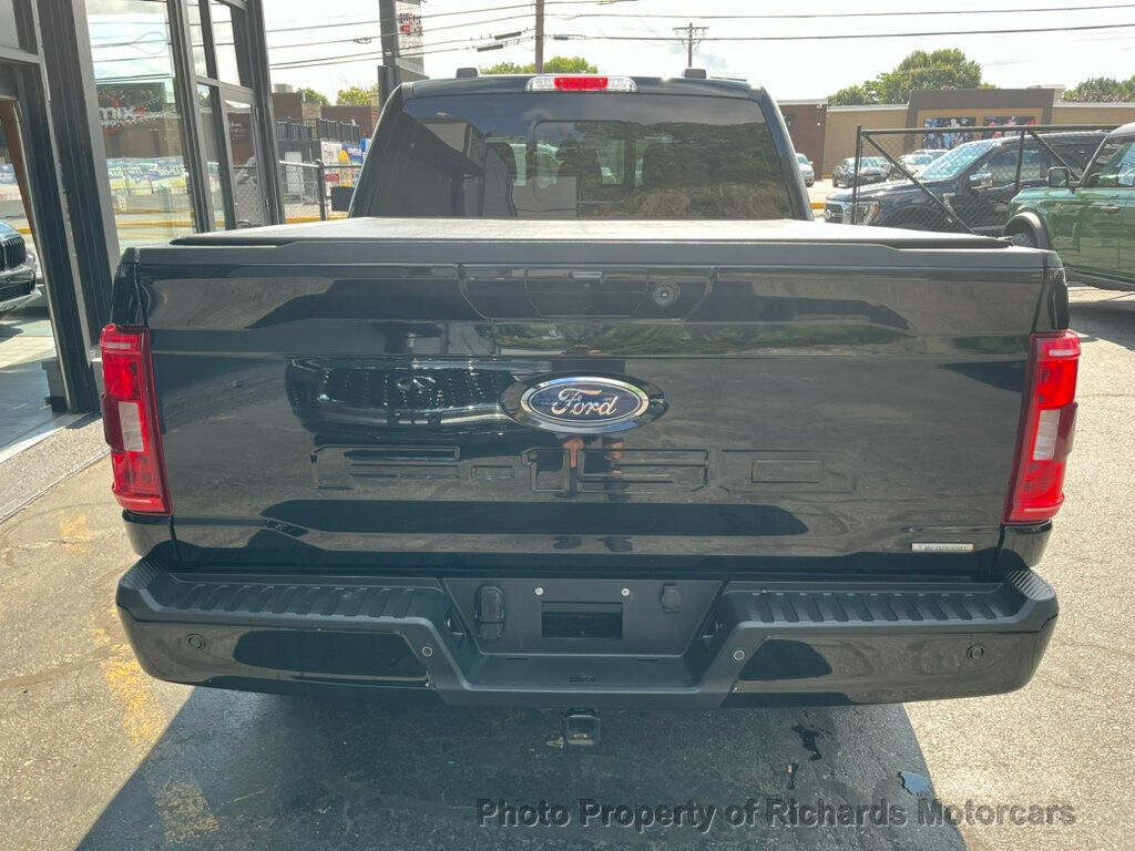 2022 Ford F-150 XLT 4WD SuperCrew 5.5' Box - 22567150 - 13