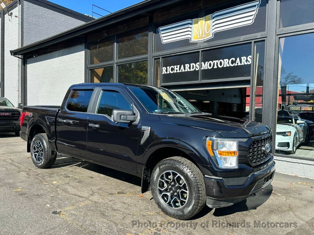 2022 Ford F-150 XLT 4WD SuperCrew 5.5' Box - 22645839 - 0