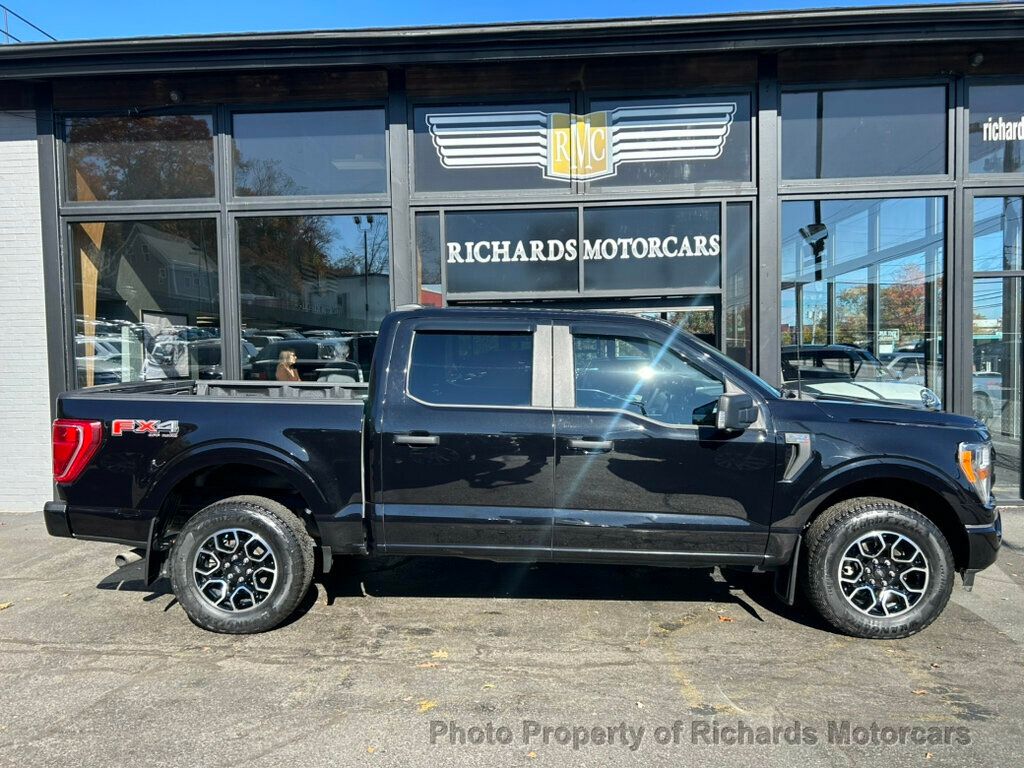 2022 Ford F-150 XLT 4WD SuperCrew 5.5' Box - 22645839 - 1