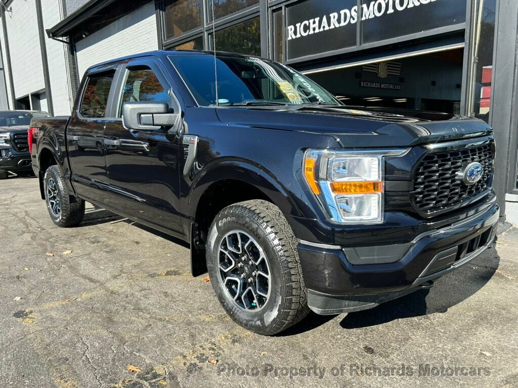 2022 Ford F-150 XLT 4WD SuperCrew 5.5' Box - 22645839 - 7