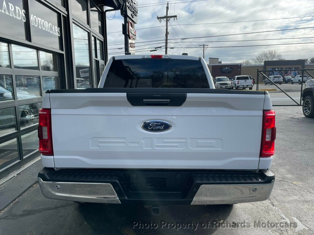 2022 Ford F-150 XLT 4WD SuperCrew 5.5' Box - 22735531 - 6