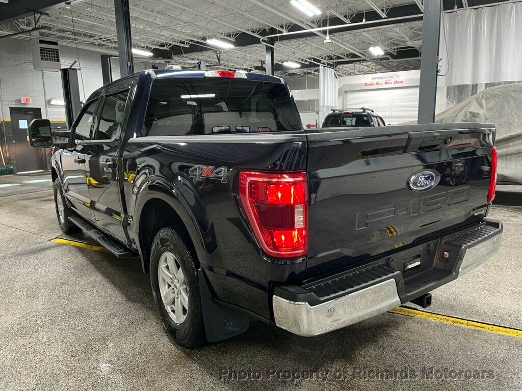 2022 Ford F-150 XLT 4WD SuperCrew 5.5' Box - 22766358 - 10