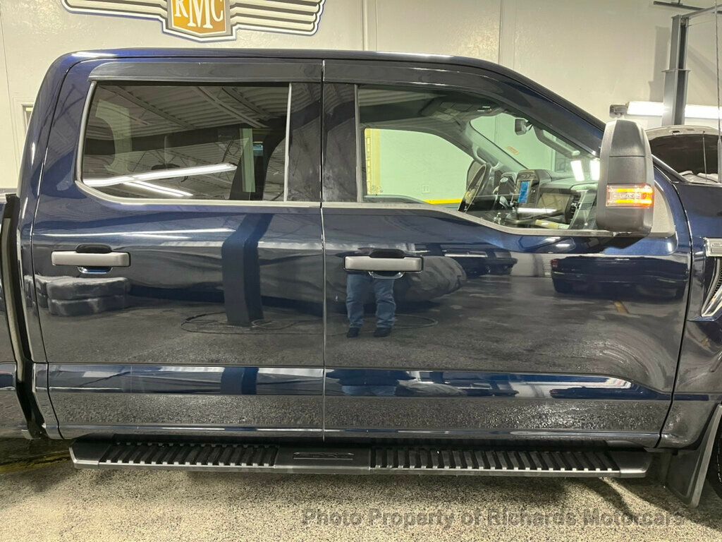 2022 Ford F-150 XLT 4WD SuperCrew 5.5' Box - 22766358 - 3