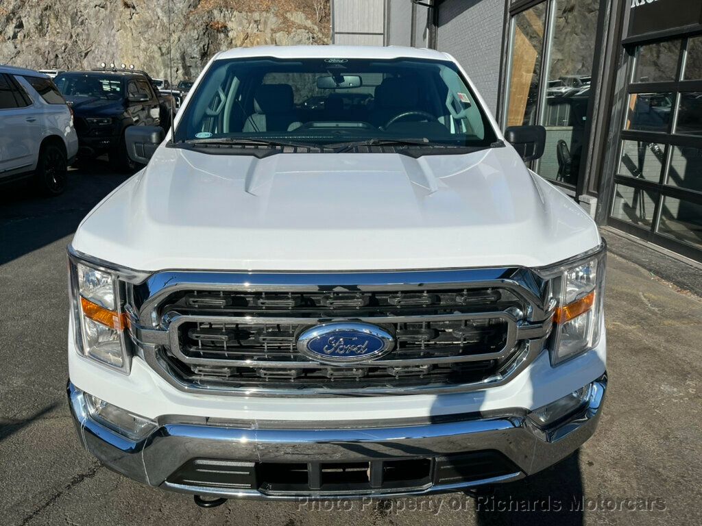 2022 Ford F-150 XLT 4WD SuperCrew 5.5' Box - 22766361 - 11