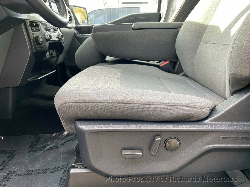 2022 Ford F-150 XLT 4WD SuperCrew 5.5' Box - 22939211 - 11