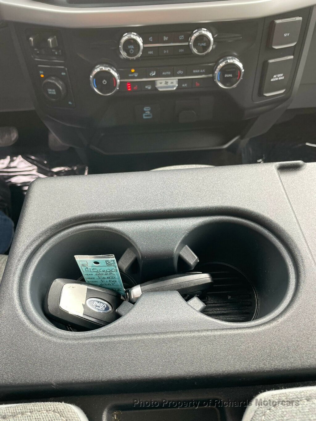 2022 Ford F-150 XLT 4WD SuperCrew 5.5' Box - 22939211 - 17