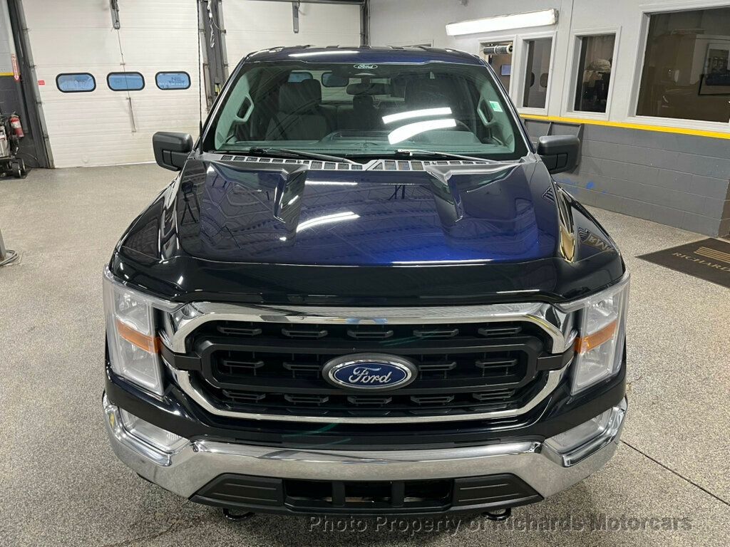 2022 Ford F-150 XLT 4WD SuperCrew 5.5' Box - 22942660 - 9