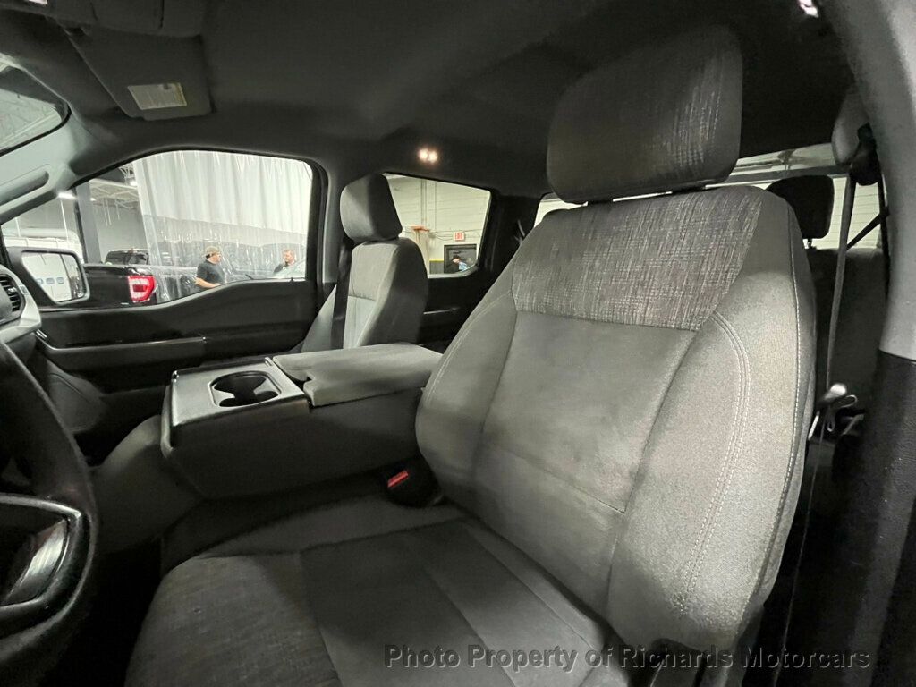 2022 Ford F-150 XLT 4WD SuperCrew 5.5' Box - 22942660 - 14