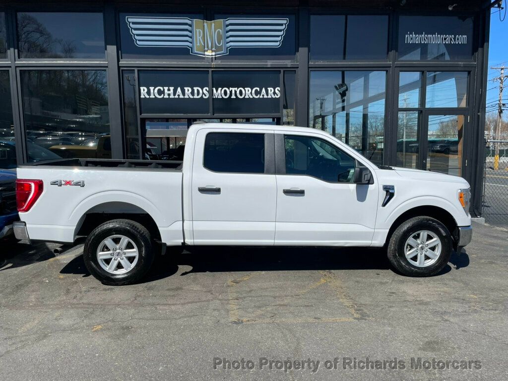 2022 Ford F-150 XLT 4WD SuperCrew 5.5' Box - 23019634 - 1