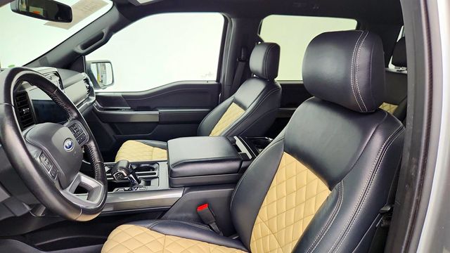 2022 Ford F-150 XLT 4WD SuperCrew 5.5' Box - 22964397 - 19