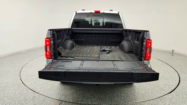 2022 Ford F-150 XLT 4WD SuperCrew 5.5' Box - 22964397 - 21