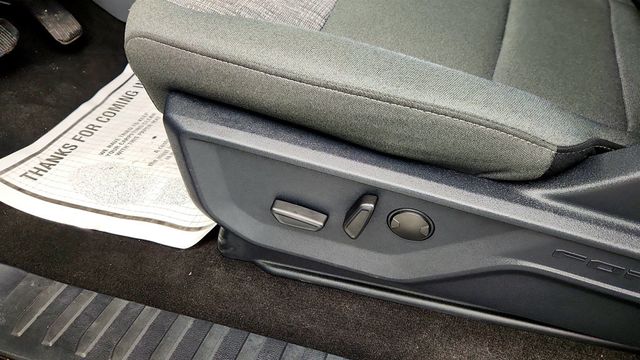 2022 Ford F-150 XLT 4WD SuperCrew 5.5' Box - 23008106 - 10