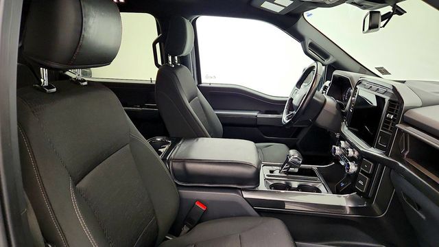2022 Ford F-150 XLT 4WD SuperCrew 5.5' Box - 23097208 - 21
