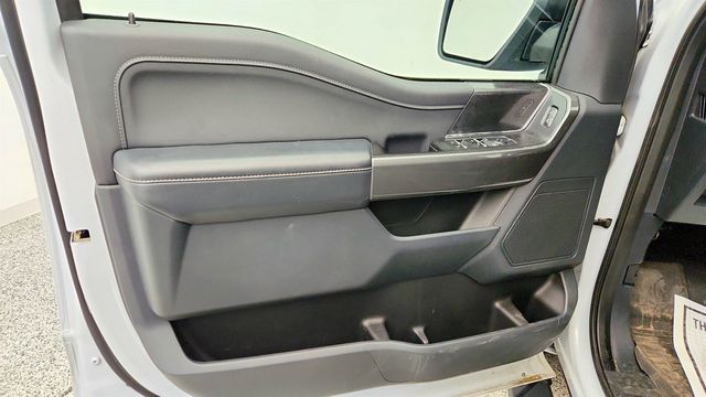 2022 Ford F-150 XLT 4WD SuperCrew 5.5' Box w/ Equipment 302A & 3.5L EcoBoost V6 - 22996787 - 9