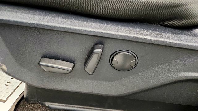 2022 Ford F-150 XLT 4WD SuperCrew 5.5' Box w/ Equipment 302A & 3.5L EcoBoost V6 - 22996787 - 10