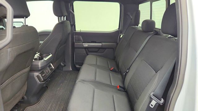 2022 Ford F-150 XLT 4WD SuperCrew 5.5' Box w/ Equipment 302A & 3.5L EcoBoost V6 - 22996787 - 19