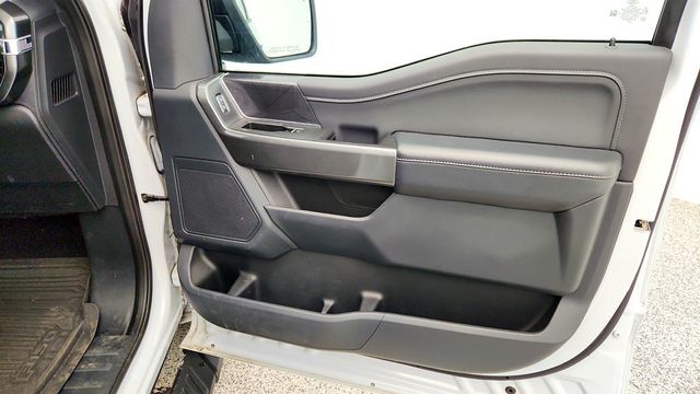 2022 Ford F-150 XLT 4WD SuperCrew 5.5' Box w/ Equipment 302A & 3.5L EcoBoost V6 - 22996787 - 24