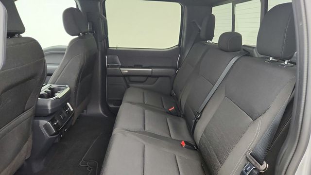 2022 Ford F-150 XLT 4WD SuperCrew 5.5' Box with Equipment 302A & 2.7L EcoBoost - 22941001 - 17