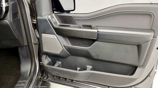 2022 Ford F-150 XLT 4WD SuperCrew 5.5' Box w/ ROUSH Upgrades, Equipment 302 & V8 - 22958860 - 25