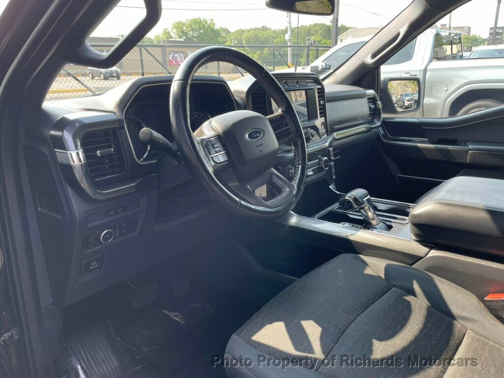 2022 Ford F-150 XLT photo 13