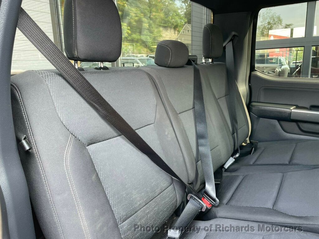 2022 Ford F-150 XLT photo 22