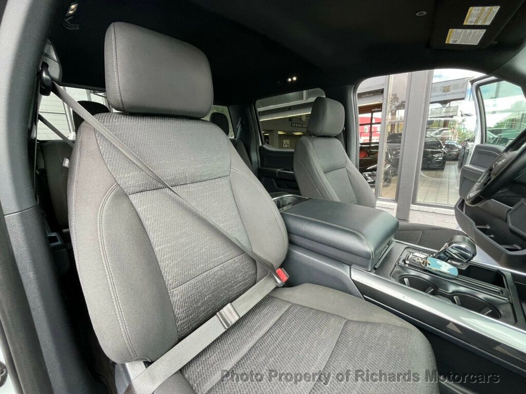 2022 Ford F-150 XLT photo 17