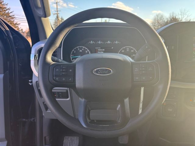 2022 Ford F-150 XLT 4WD SuperCrew 6.5' Box with XTR & Trailer Tow Packages - 22914507 - 8