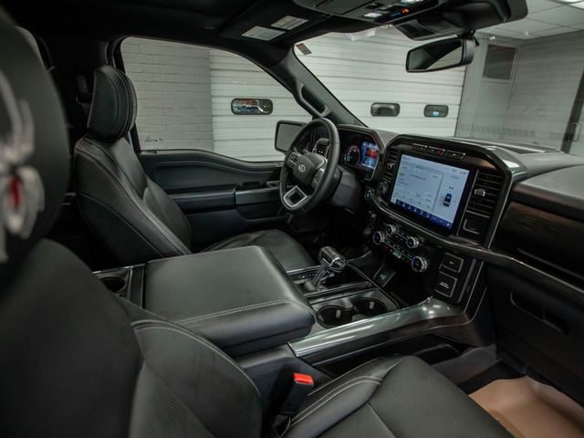 2022 Ford F-150 XLT 4WD SuperCrew Black Widow - 22968910 - 20