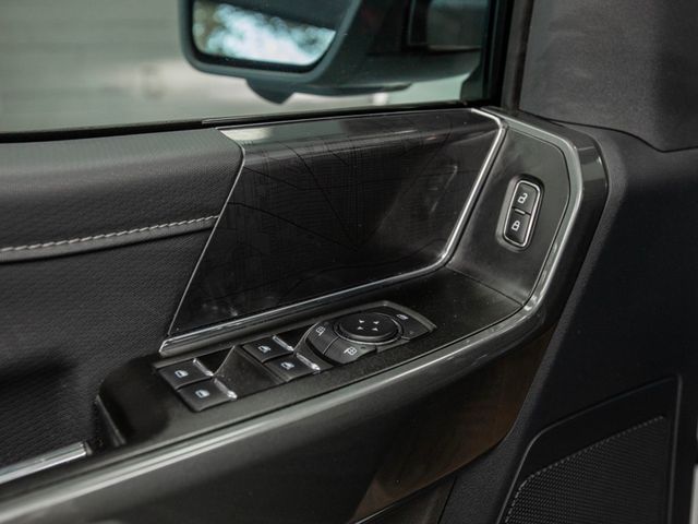 2022 Ford F-150 XLT 4WD SuperCrew Black Widow - 22968910 - 38