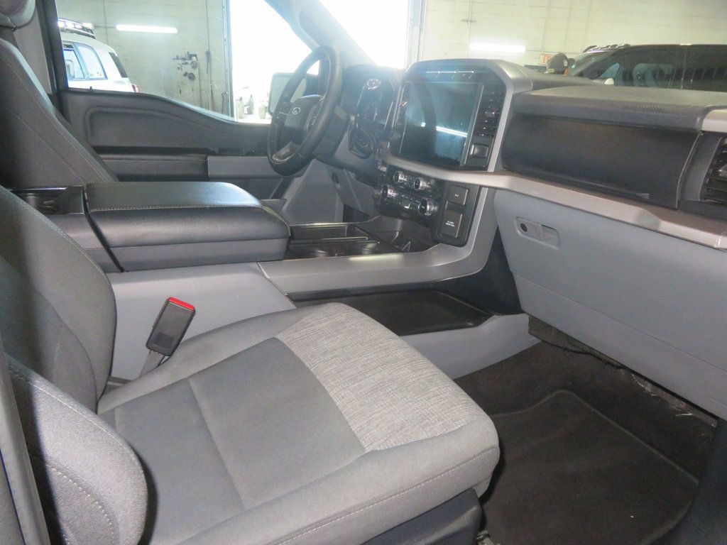 2022 Ford F-150 XLT SUPERCREW EXTRA  CLEAN 1OWNER 4X4 BLACK BEAUTY  - 23023592 - 32