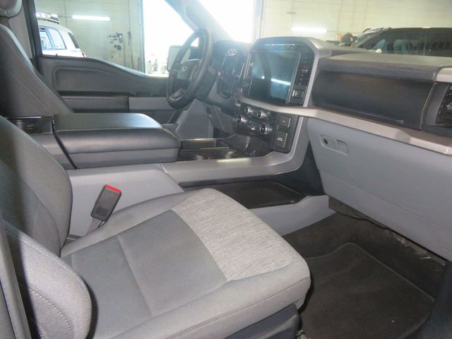 2022 Ford F-150 XLT SUPERCREW EXTRA  CLEAN 1OWNER 4X4 BLACK BEAUTY  - 23023592 - 32