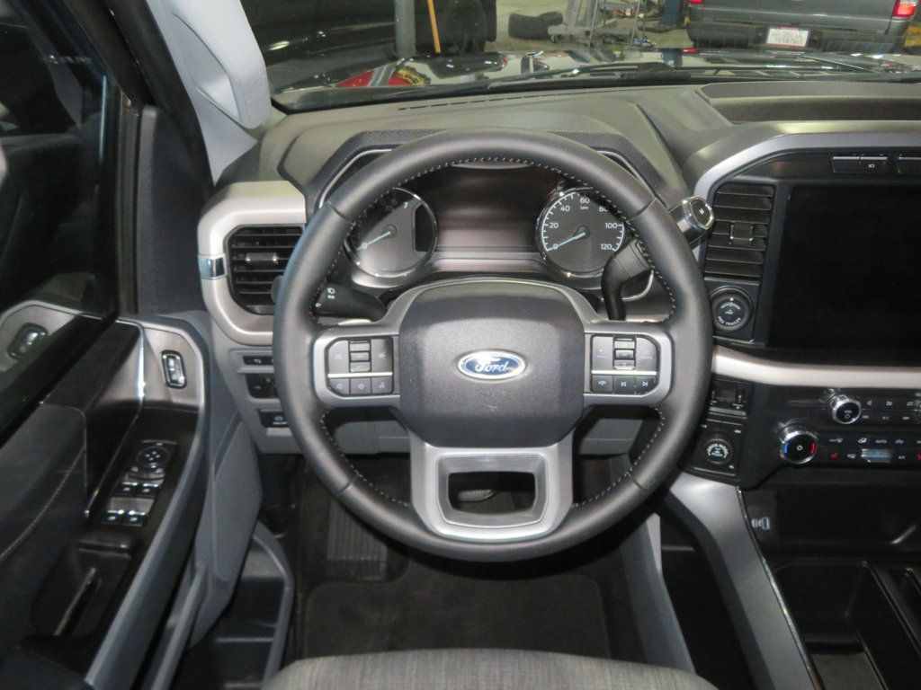 2022 Ford F-150 XLT SUPERCREW EXTRA  CLEAN 1OWNER 4X4 BLACK BEAUTY  - 23023592 - 34