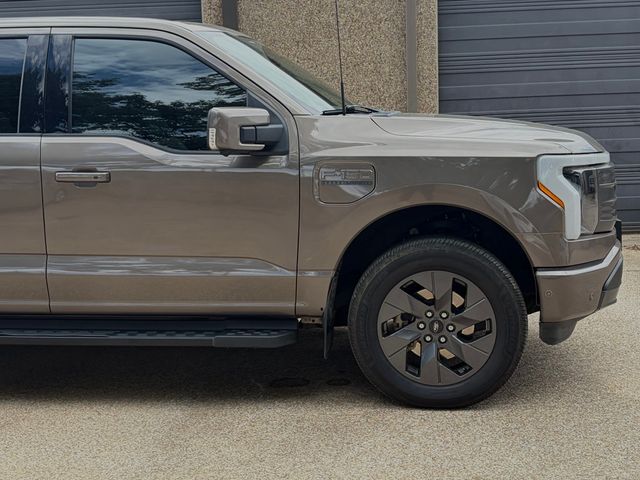 2022 Ford F-150 Lightning 22' Ford F-150 Lightning  - 23039539 - 17