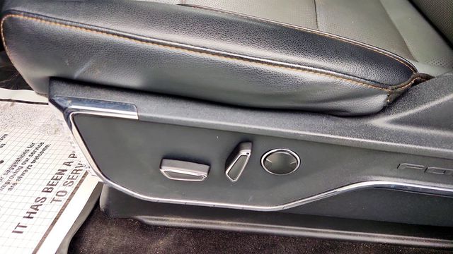 2022 Ford F-150 Lightning LARIAT 4WD SuperCrew 5.5' Box w/ Co-Pilot360 Active 2.0 - 22998254 - 10