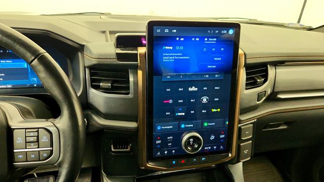 2022 Ford F-150 Lightning LARIAT 4WD SuperCrew 5.5' Box w/ Co-Pilot360 Active 2.0 - 22998254 - 15