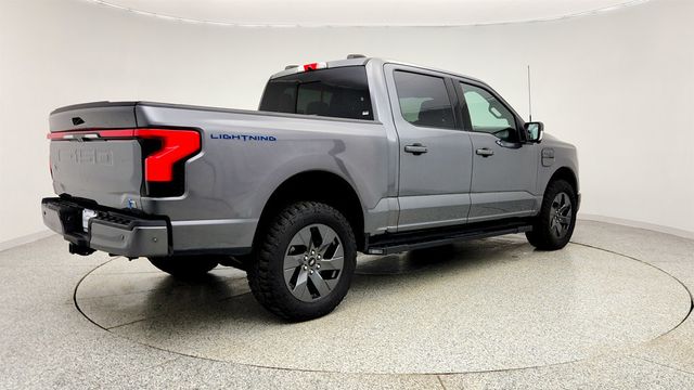 2022 Ford F-150 Lightning LARIAT 4WD SuperCrew 5.5' Box w/ Co-Pilot360 Active 2.0 - 22998254 - 4