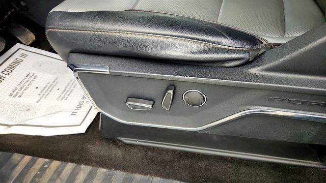 2022 Ford F-150 Lightning LARIAT 4WD SuperCrew 5.5' Box w/ Co-Pilot360 Active 2.0 - 23035695 - 10