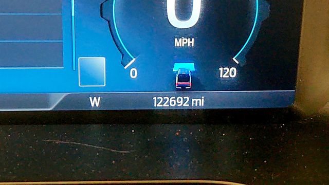 2022 Ford F-150 Lightning LARIAT 4WD SuperCrew 5.5' Box w/ Co-Pilot360 Active 2.0 - 23035695 - 14