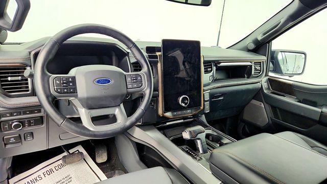 2022 Ford F-150 Lightning LARIAT 4WD SuperCrew 5.5' Box w/ Equipment 511A (320 mile-range) - 22973257 - 10