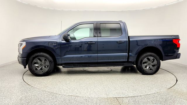 2022 Ford F-150 Lightning LARIAT 4WD SuperCrew 5.5' Box w/ Equipment 511A (320 mile-range) - 22973257 - 7