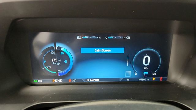 2022 Ford F-150 Lightning LARIAT 4WD SuperCrew 5.5' Box with Retractable Tonneau Box Cover - 22953594 - 12