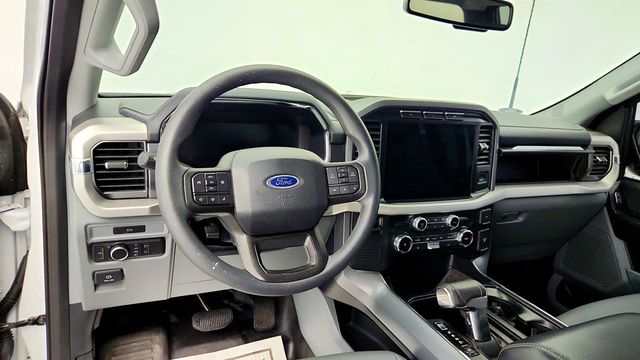 2022 Ford F-150 Lightning Pro 4WD SuperCrew 5.5' Box - 23019091 - 11