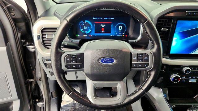 2022 Ford F-150 Lightning XLT 4WD SuperCrew 5.5' Box - 22960743 - 12