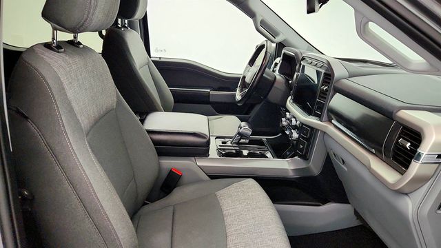 2022 Ford F-150 Lightning XLT 4WD SuperCrew 5.5' Box - 22960743 - 22