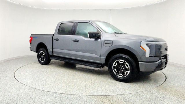 2022 Ford F-150 Lightning XLT 4WD SuperCrew 5.5' Box - 22960743 - 2